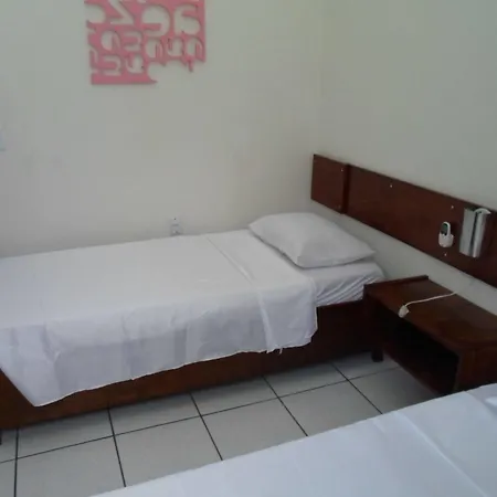 Solar De Iracema Hotel 2*